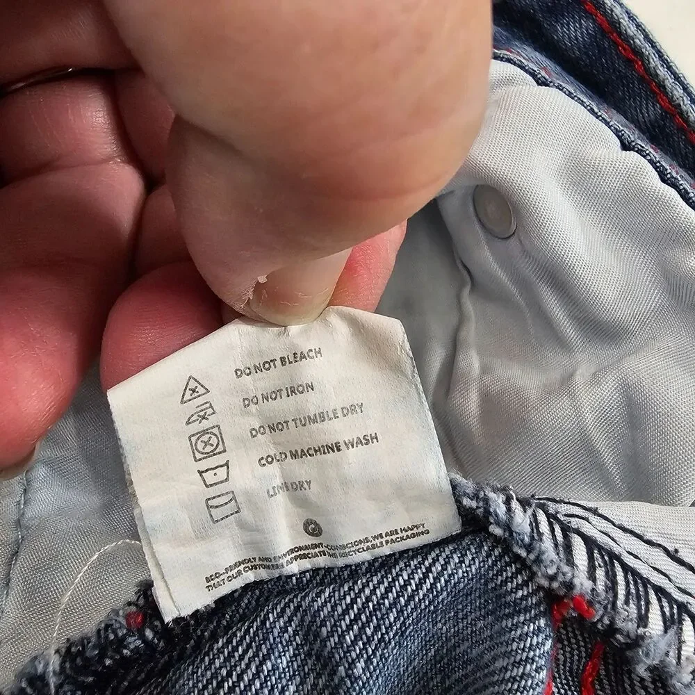 Vintage Destroyed Repaired Patched Jeans 32x27 Thrashed Grunge Streetwear Rock